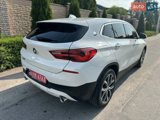 Белый БМВ X2, объемом двигателя 2 л и пробегом 114 тыс. км за 22000 $, фото 2 на Automoto.ua