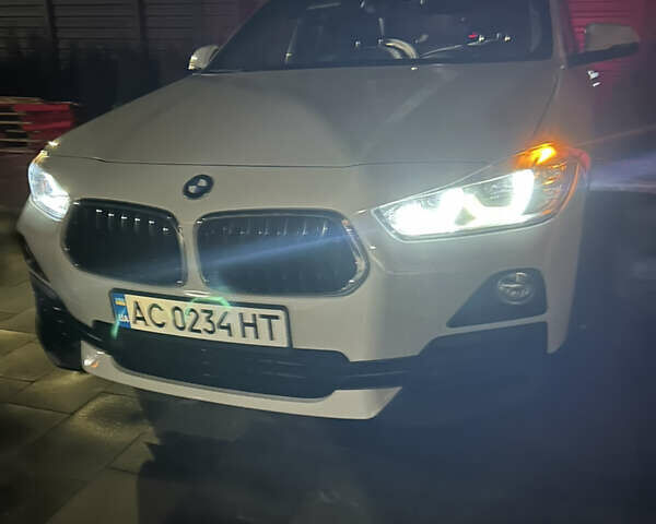 Белый БМВ X2, объемом двигателя 2 л и пробегом 119 тыс. км за 22500 $, фото 30 на Automoto.ua