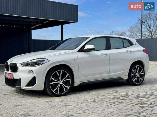 Белый БМВ X2, объемом двигателя 2 л и пробегом 108 тыс. км за 26999 $, фото 5 на Automoto.ua
