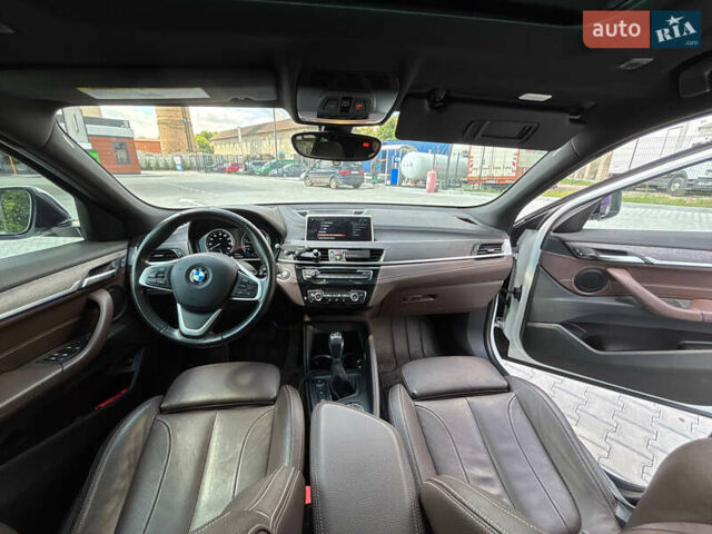 Білий БМВ X2, об'ємом двигуна 2 л та пробігом 113 тис. км за 24400 $, фото 9 на Automoto.ua