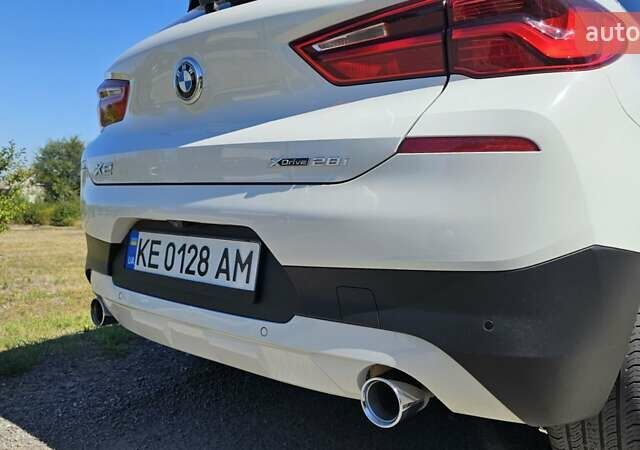 Белый БМВ X2, объемом двигателя 2 л и пробегом 84 тыс. км за 22800 $, фото 16 на Automoto.ua