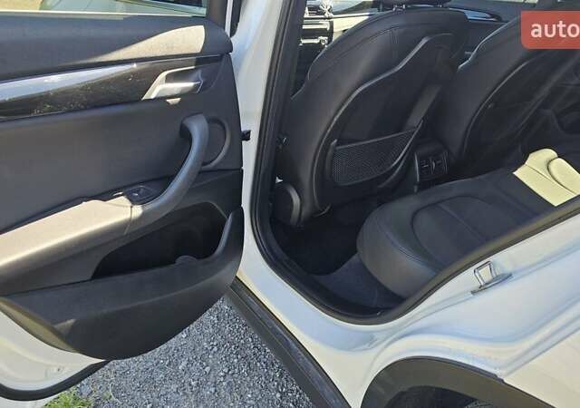 Белый БМВ X2, объемом двигателя 2 л и пробегом 84 тыс. км за 22800 $, фото 23 на Automoto.ua