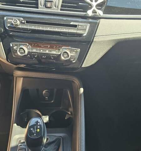 Белый БМВ X2, объемом двигателя 2 л и пробегом 84 тыс. км за 22800 $, фото 29 на Automoto.ua