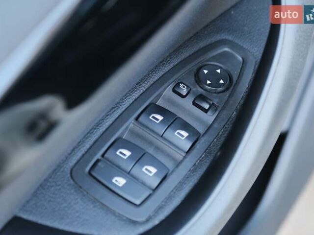 Белый БМВ X2, объемом двигателя 2 л и пробегом 131 тыс. км за 18500 $, фото 24 на Automoto.ua