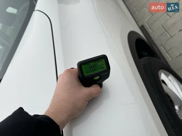 Белый БМВ X2, объемом двигателя 1.5 л и пробегом 46 тыс. км за 24900 $, фото 43 на Automoto.ua