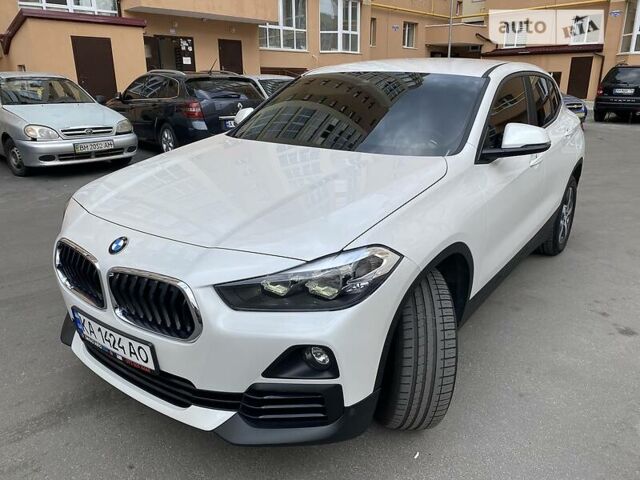 Білий БМВ X2, об'ємом двигуна 2 л та пробігом 48 тис. км за 26990 $, фото 8 на Automoto.ua