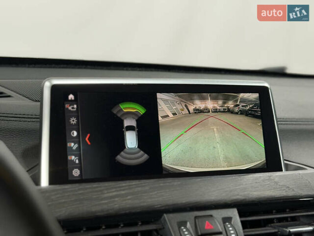 Белый БМВ X2, объемом двигателя 2 л и пробегом 56 тыс. км за 22900 $, фото 26 на Automoto.ua