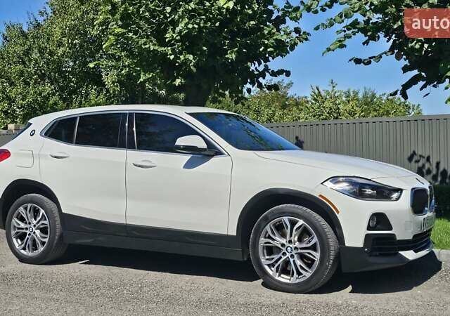 Белый БМВ X2, объемом двигателя 2 л и пробегом 84 тыс. км за 22800 $, фото 8 на Automoto.ua