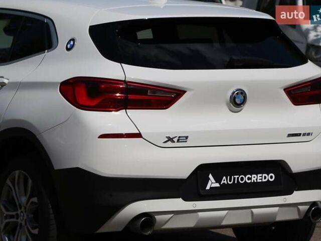 Белый БМВ X2, объемом двигателя 2 л и пробегом 131 тыс. км за 18500 $, фото 6 на Automoto.ua