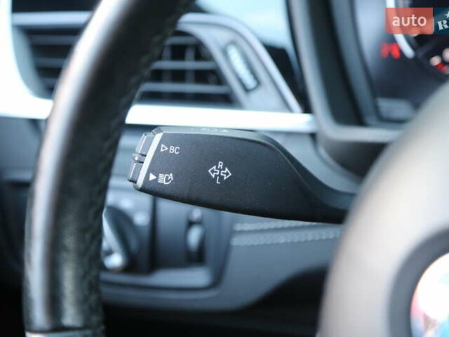 Белый БМВ X2, объемом двигателя 2 л и пробегом 131 тыс. км за 18500 $, фото 22 на Automoto.ua