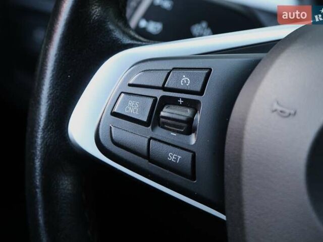 Белый БМВ X2, объемом двигателя 2 л и пробегом 131 тыс. км за 18500 $, фото 21 на Automoto.ua