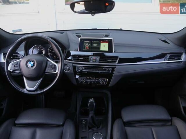 Белый БМВ X2, объемом двигателя 2 л и пробегом 131 тыс. км за 18500 $, фото 12 на Automoto.ua