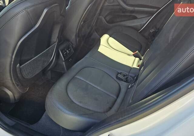 Белый БМВ X2, объемом двигателя 2 л и пробегом 84 тыс. км за 22800 $, фото 24 на Automoto.ua