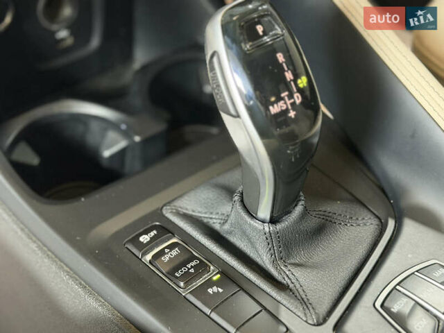 Белый БМВ X2, объемом двигателя 2 л и пробегом 56 тыс. км за 22900 $, фото 29 на Automoto.ua