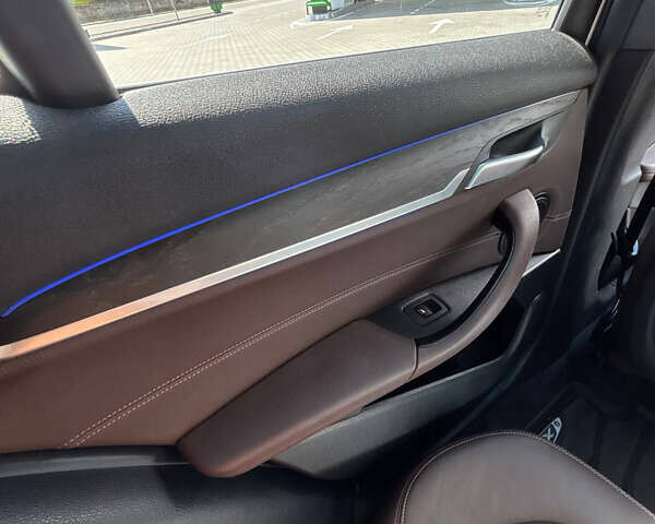 Білий БМВ X2, об'ємом двигуна 2 л та пробігом 113 тис. км за 24400 $, фото 28 на Automoto.ua