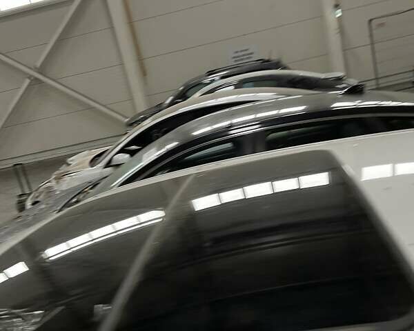 Белый БМВ X2, объемом двигателя 2 л и пробегом 70 тыс. км за 17000 $, фото 19 на Automoto.ua