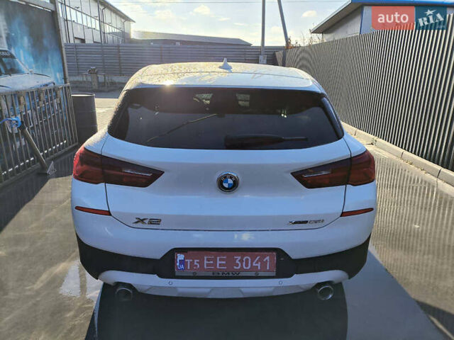 Белый БМВ X2, объемом двигателя 2 л и пробегом 119 тыс. км за 25499 $, фото 7 на Automoto.ua