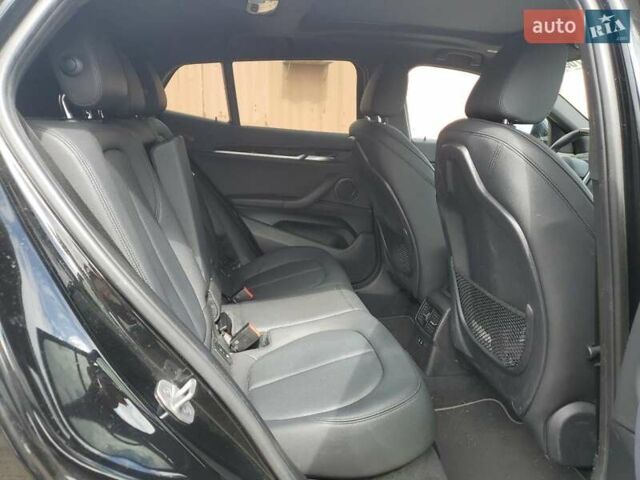 Черный БМВ X2, объемом двигателя 0 л и пробегом 53 тыс. км за 4900 $, фото 9 на Automoto.ua