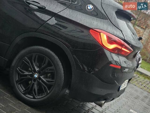 Черный БМВ X2, объемом двигателя 2 л и пробегом 77 тыс. км за 21500 $, фото 7 на Automoto.ua