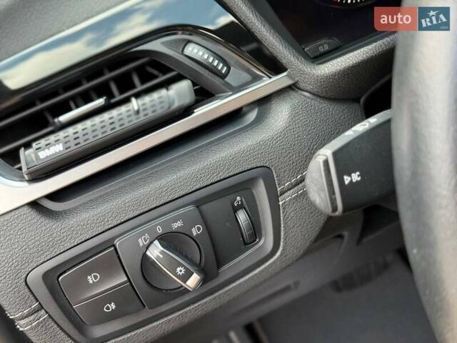 Черный БМВ X2, объемом двигателя 2 л и пробегом 76 тыс. км за 27700 $, фото 39 на Automoto.ua