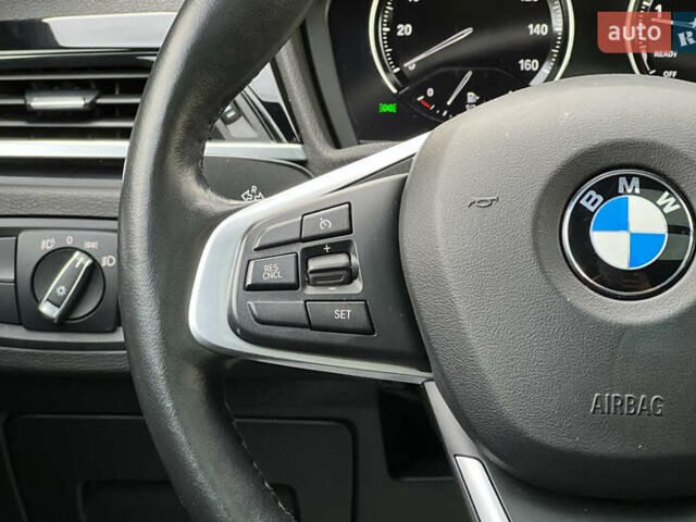 Черный БМВ X2, объемом двигателя 2 л и пробегом 60 тыс. км за 22800 $, фото 20 на Automoto.ua