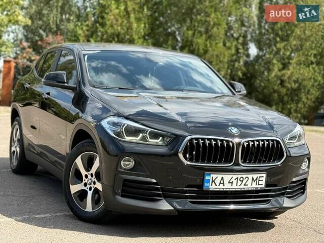 Черный БМВ X2, объемом двигателя 2 л и пробегом 76 тыс. км за 28800 $, фото 1 на Automoto.ua