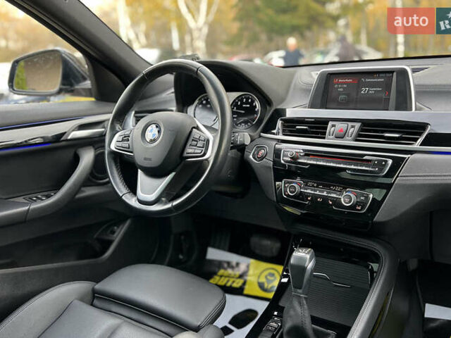 Черный БМВ X2, объемом двигателя 2 л и пробегом 60 тыс. км за 22800 $, фото 24 на Automoto.ua