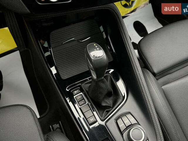 Черный БМВ X2, объемом двигателя 2 л и пробегом 60 тыс. км за 22800 $, фото 14 на Automoto.ua