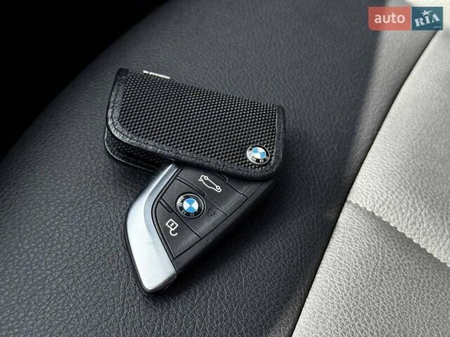 Черный БМВ X2, объемом двигателя 2 л и пробегом 76 тыс. км за 27700 $, фото 48 на Automoto.ua