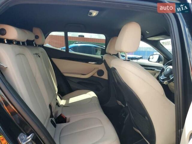 Черный БМВ X2, объемом двигателя 2 л и пробегом 98 тыс. км за 5100 $, фото 10 на Automoto.ua