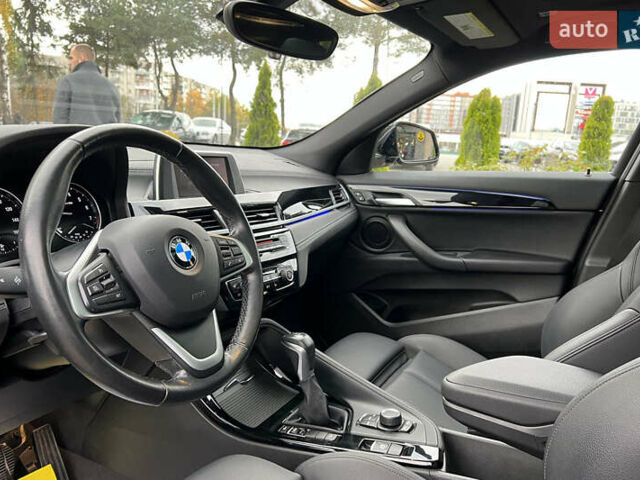 Черный БМВ X2, объемом двигателя 2 л и пробегом 60 тыс. км за 22800 $, фото 8 на Automoto.ua