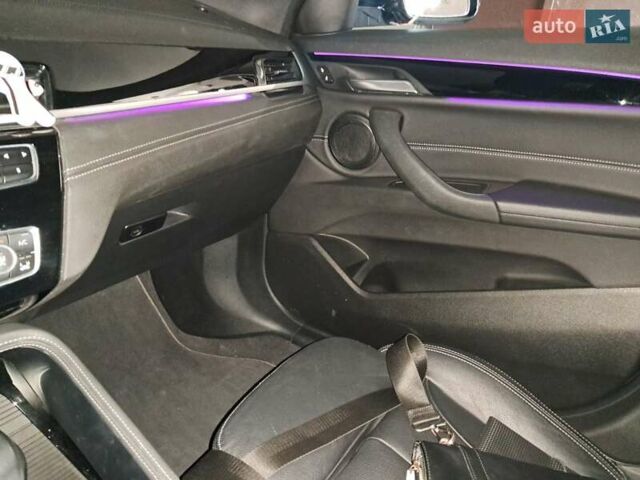Черный БМВ X2, объемом двигателя 2 л и пробегом 91 тыс. км за 21750 $, фото 14 на Automoto.ua