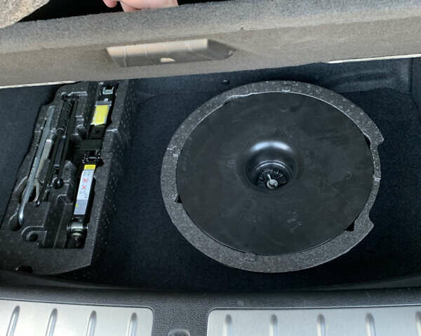 Черный БМВ X2, объемом двигателя 2 л и пробегом 135 тыс. км за 22499 $, фото 52 на Automoto.ua