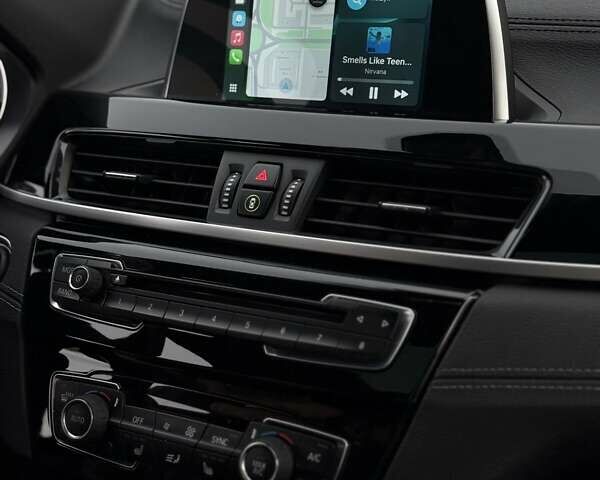 Черный БМВ X2, объемом двигателя 2 л и пробегом 165 тыс. км за 20500 $, фото 31 на Automoto.ua