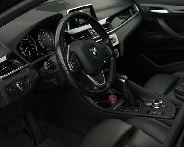 Черный БМВ X2, объемом двигателя 2 л и пробегом 165 тыс. км за 20500 $, фото 21 на Automoto.ua