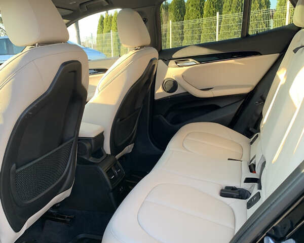 Черный БМВ X2, объемом двигателя 2 л и пробегом 135 тыс. км за 22499 $, фото 41 на Automoto.ua