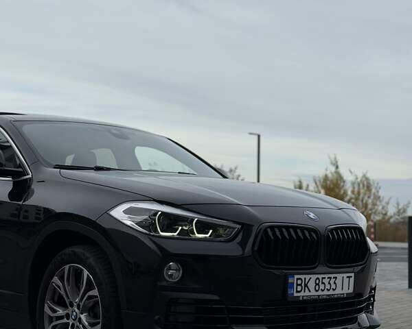 Черный БМВ X2, объемом двигателя 2 л и пробегом 165 тыс. км за 20500 $, фото 8 на Automoto.ua