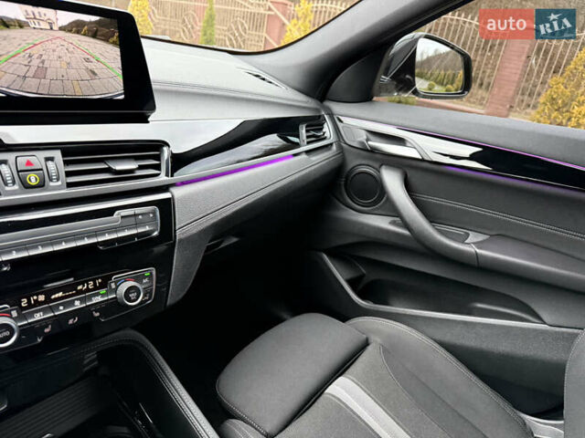 Чорний БМВ X2, об'ємом двигуна 2 л та пробігом 157 тис. км за 29900 $, фото 52 на Automoto.ua