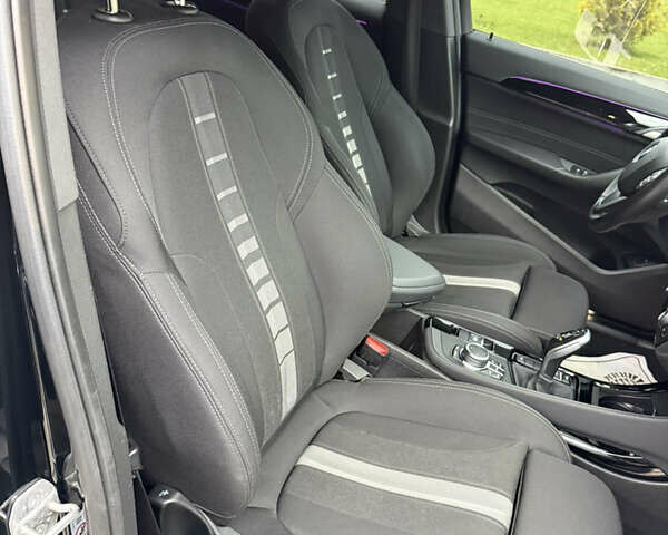 Чорний БМВ X2, об'ємом двигуна 2 л та пробігом 157 тис. км за 29900 $, фото 38 на Automoto.ua