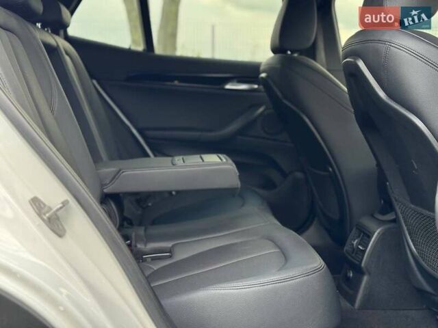 БМВ X2, объемом двигателя 2 л и пробегом 135 тыс. км за 23500 $, фото 25 на Automoto.ua