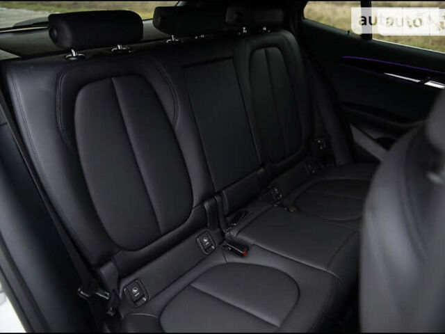 БМВ X2, объемом двигателя 2 л и пробегом 45 тыс. км за 25500 $, фото 11 на Automoto.ua