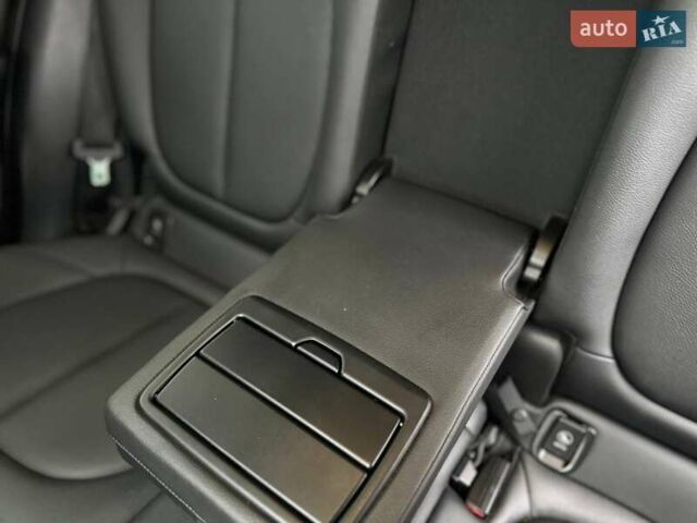 Жовтий БМВ X2, об'ємом двигуна 2 л та пробігом 63 тис. км за 18850 $, фото 7 на Automoto.ua
