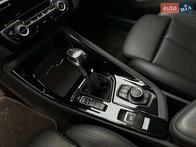 Жовтий БМВ X2, об'ємом двигуна 2 л та пробігом 63 тис. км за 18850 $, фото 17 на Automoto.ua