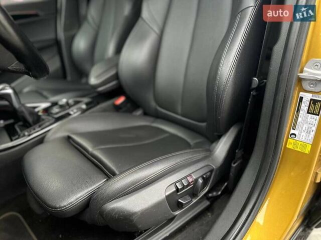 Жовтий БМВ X2, об'ємом двигуна 2 л та пробігом 63 тис. км за 18850 $, фото 21 на Automoto.ua