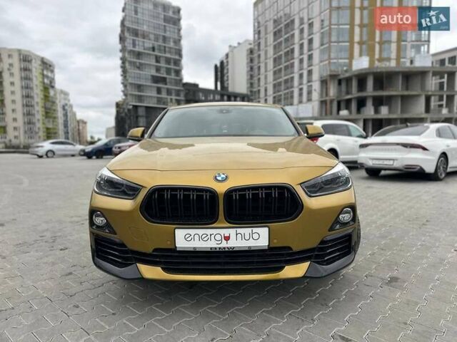 Жовтий БМВ X2, об'ємом двигуна 2 л та пробігом 63 тис. км за 18850 $, фото 34 на Automoto.ua