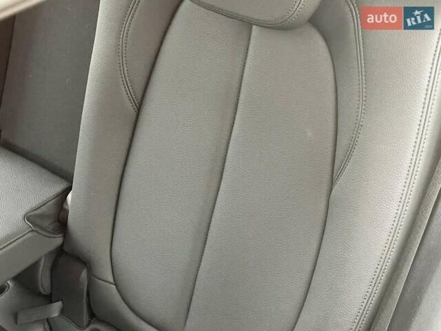 Желтый БМВ X2, объемом двигателя 1.5 л и пробегом 35 тыс. км за 29900 $, фото 34 на Automoto.ua