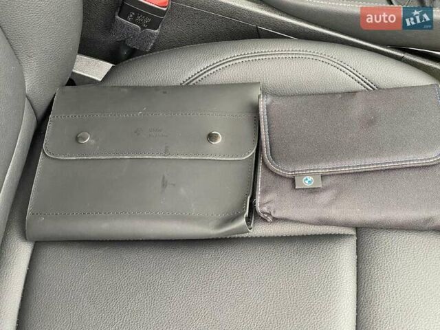 Желтый БМВ X2, объемом двигателя 1.5 л и пробегом 35 тыс. км за 29900 $, фото 37 на Automoto.ua