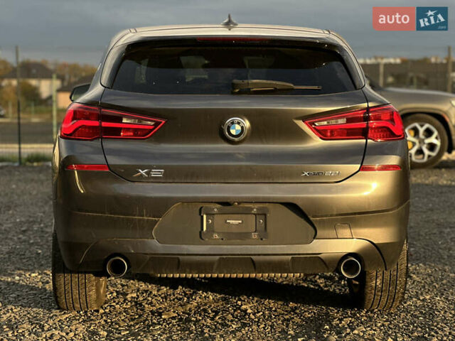 БМВ X2 2018 в Луцке на Automoto.ua Серый БМВ X2, объемом двигателя 2 л и пробегом 133 тыс. км за 12900 $, фото 4 на Automoto.ua