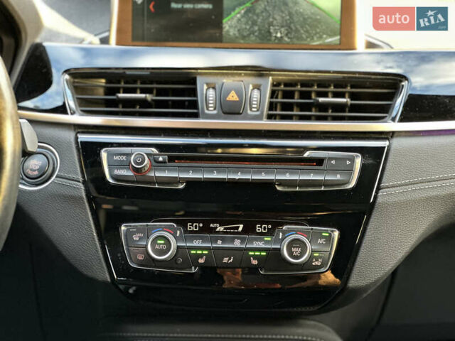 БМВ X2 2018 в Луцке на Automoto.ua Серый БМВ X2, объемом двигателя 2 л и пробегом 133 тыс. км за 12900 $, фото 12 на Automoto.ua