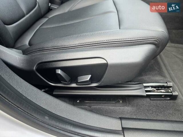 Сірий БМВ X2, об'ємом двигуна 2 л та пробігом 57 тис. км за 21499 $, фото 62 на Automoto.ua